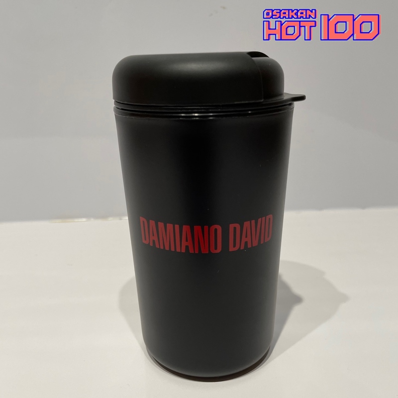電話でNo.1予想をして【 Damiano David 「 オリジナル カフェタンブラー 」 】をゲット！