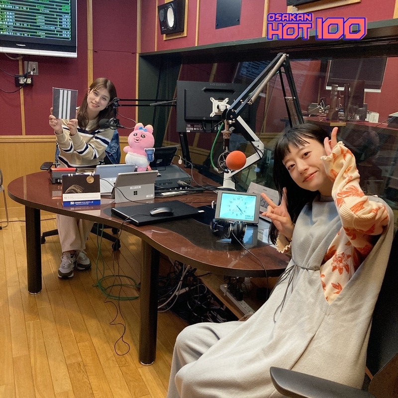 本日のメニュー！羊文学・塩塚モエカ（@hitsujibungaku） 登場 ！#HOT802
