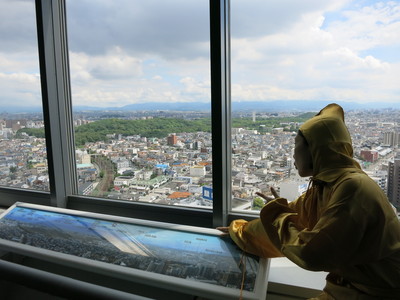 ＜レキシと一緒に古墳巡りの旅へ・・・＞